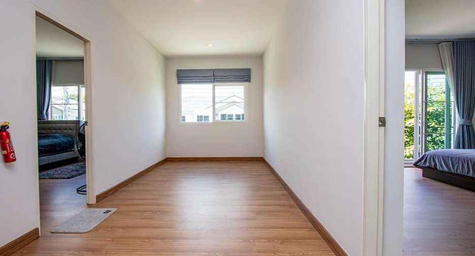For sale 5 bedrooms house in Doi Saket, Chiang Mai