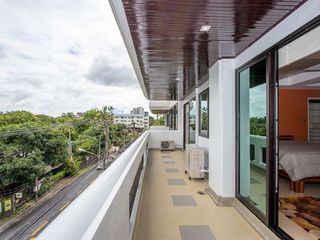 Condo en alquiler de 2 habitaciones en Mueang Chiang Mai, Chiang Mai