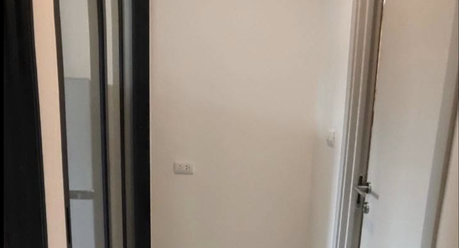 For rent 1 bed condo in Bang Na, Bangkok