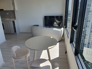 For rent 1 bed condo in Huai Khwang, Bangkok