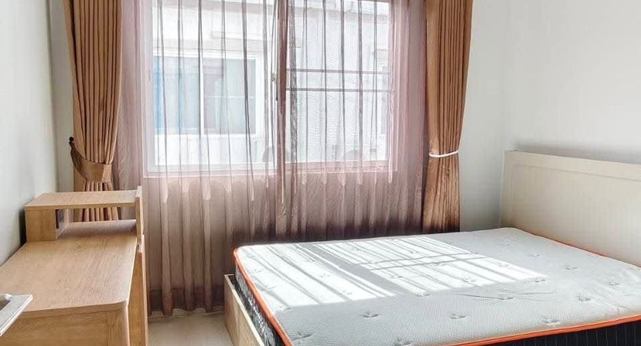 Haus zur Miete mit 3 Zimmer in Bang Phli, Samut Prakan