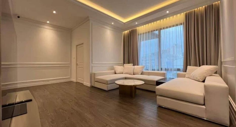 For rent 7 bedrooms house in Phaya Thai, Bangkok