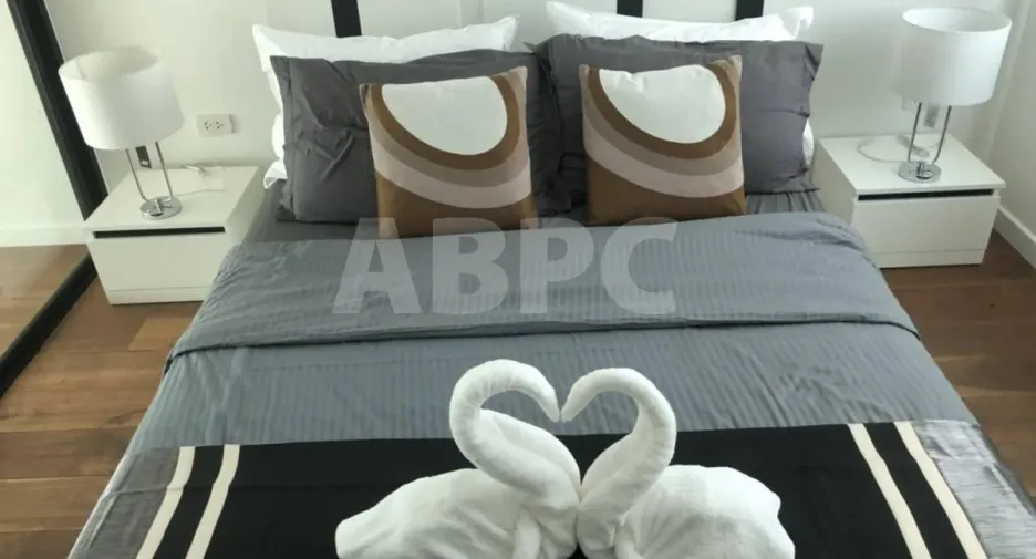 For rent 4 bedrooms townhouse in Bang Lamung, Chonburi