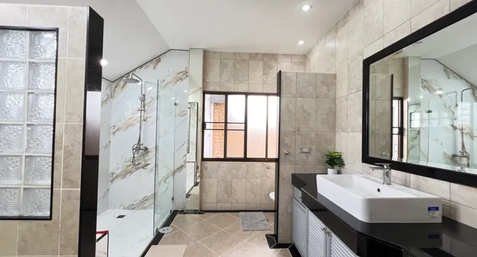For rent 3 bedrooms house in Bang Lamung, Chonburi