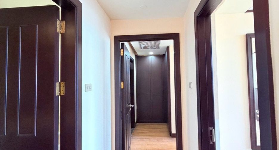 À vendre 2 chambres condo à Pathum Wan, Bangkok