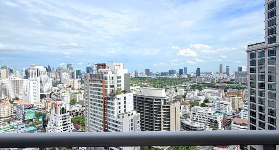À vendre 2 chambres condo à Pathum Wan, Bangkok