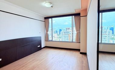Продажа 2 спальни кондо в Патхум Щан, Бангкок