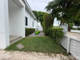 For rent 3 bedrooms villa in Cha Am, Phetchaburi
