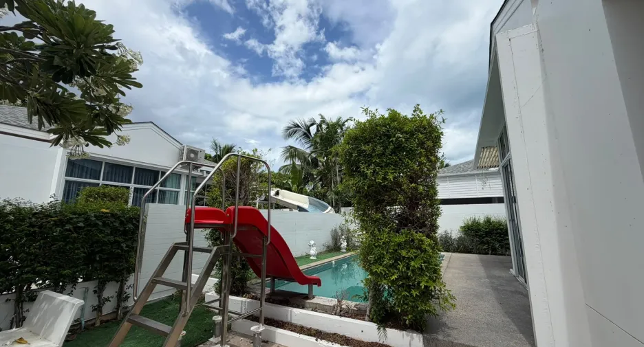For rent 3 ベッドルーム villa in Cha Am, Phetchaburi