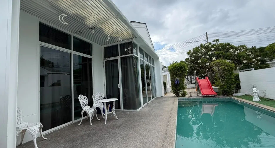 For rent 3 ベッドルーム villa in Cha Am, Phetchaburi