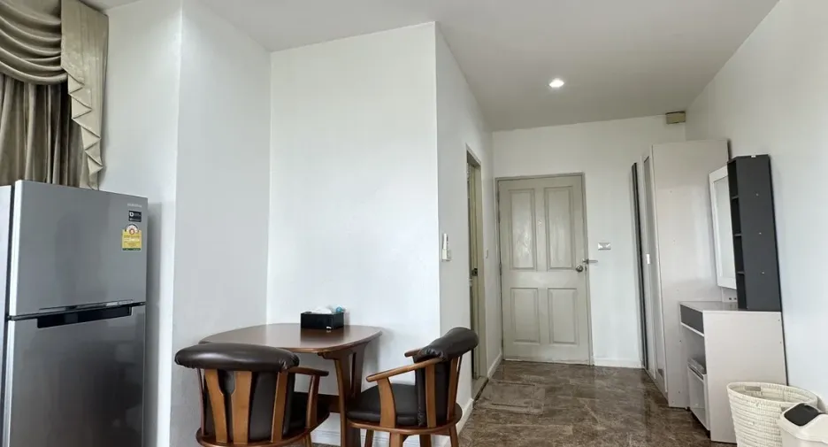 For sale studio condo in Saraphi, Chiang Mai