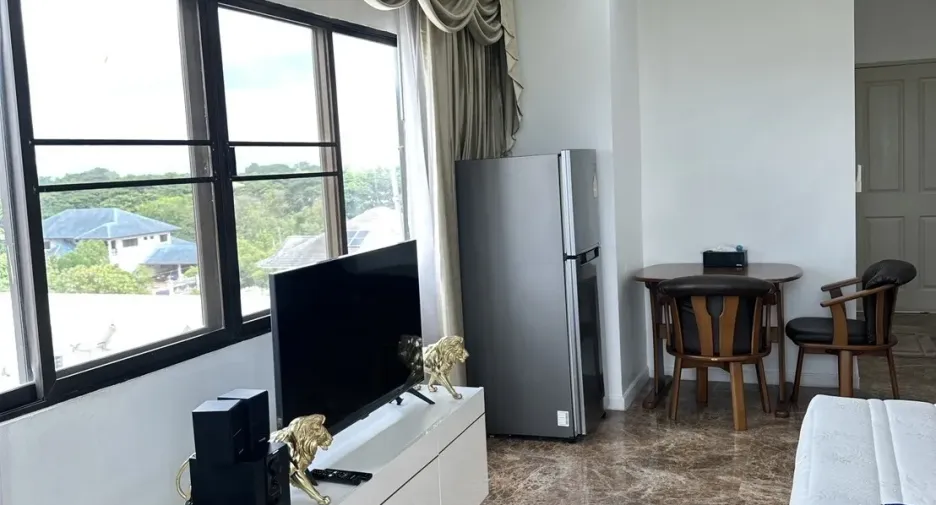 For sale studio condo in Saraphi, Chiang Mai
