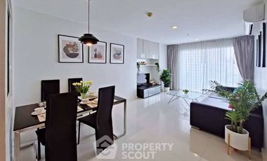 For sale 3 bedrooms condo in Khlong Toei, Bangkok