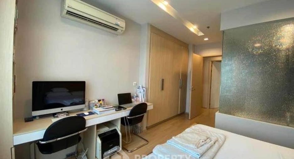 For sale 2 bedrooms condo in Khlong Toei, Bangkok