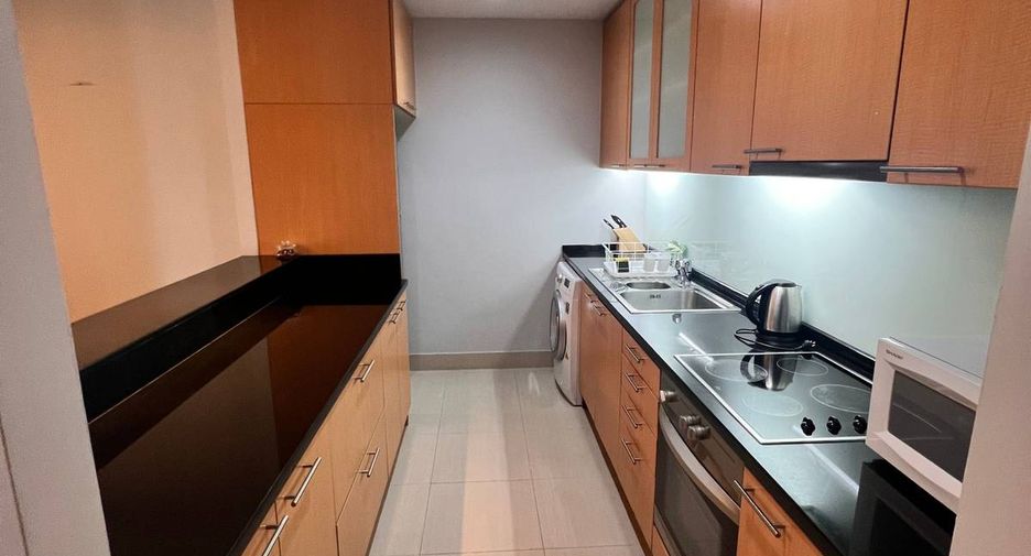 Condo en alquiler de 2 habitaciones en Sathon, Bangkok