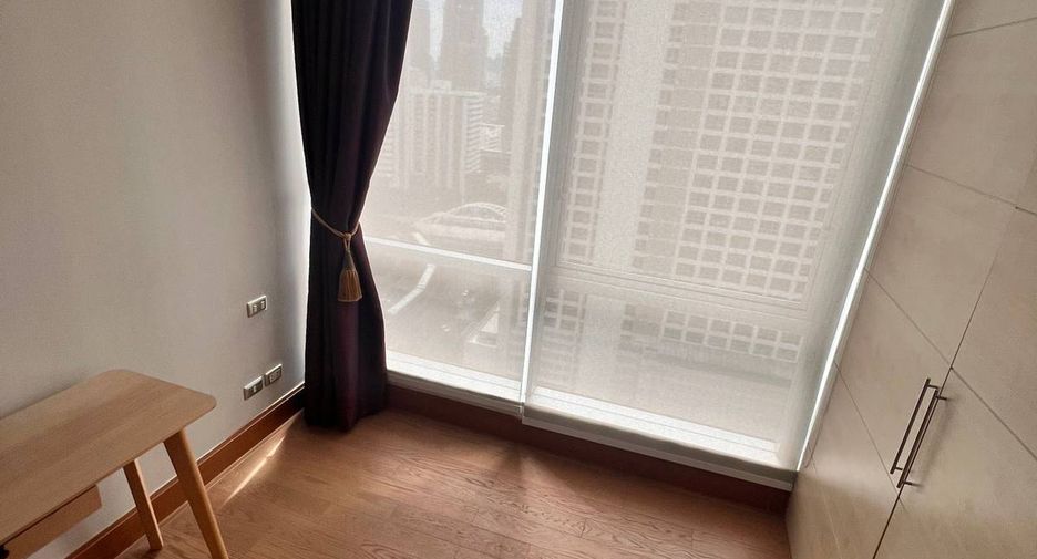 Condo en alquiler de 2 habitaciones en Sathon, Bangkok