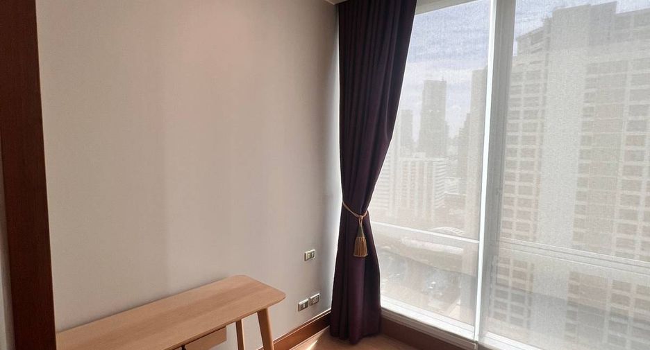 Condo en alquiler de 2 habitaciones en Sathon, Bangkok