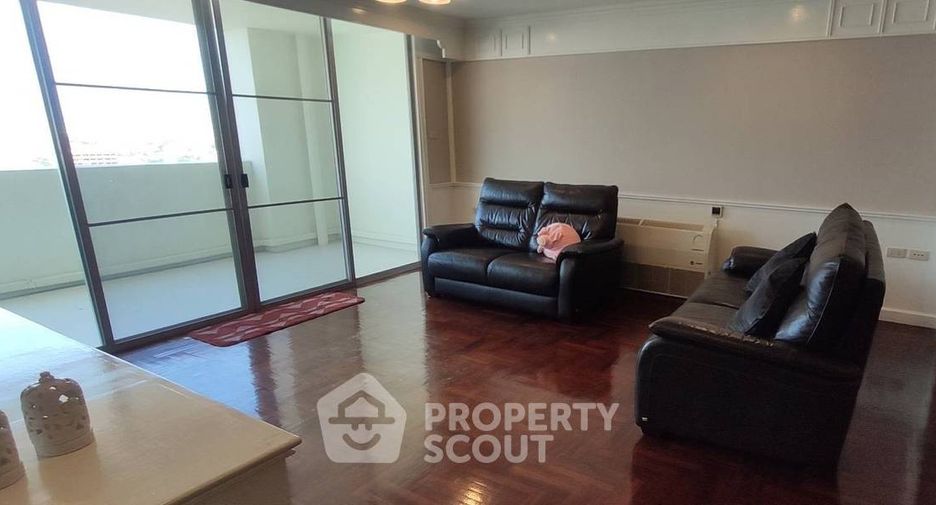 Apartment zur Miete mit 3 Zimmer in Watthana, Bangkok