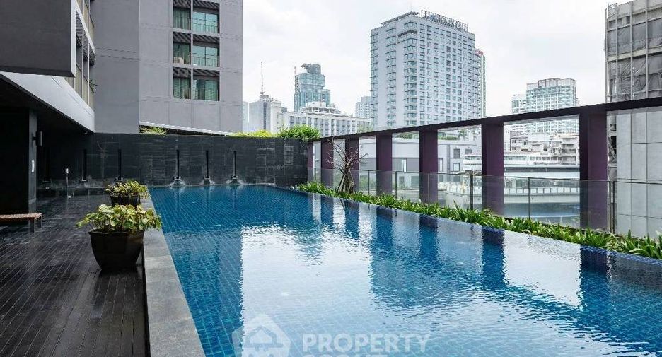 For rent 1 bed condo in Khlong Toei, Bangkok