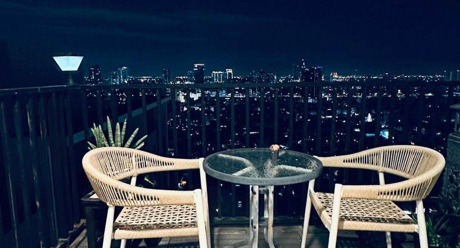 For rent 2 ベッドルーム condo in Yan Nawa, Bangkok
