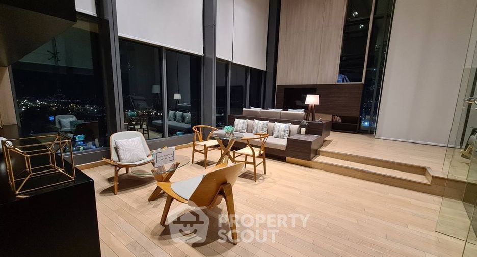 For rent 2 bedrooms condo in Khlong Toei, Bangkok