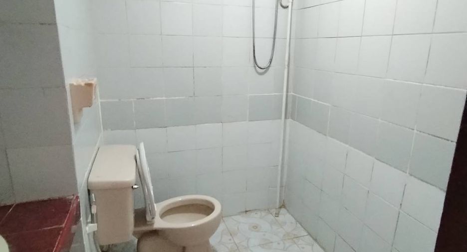Wohnung zur Miete mit 2 Zimmer in Khlong Toei, Bangkok