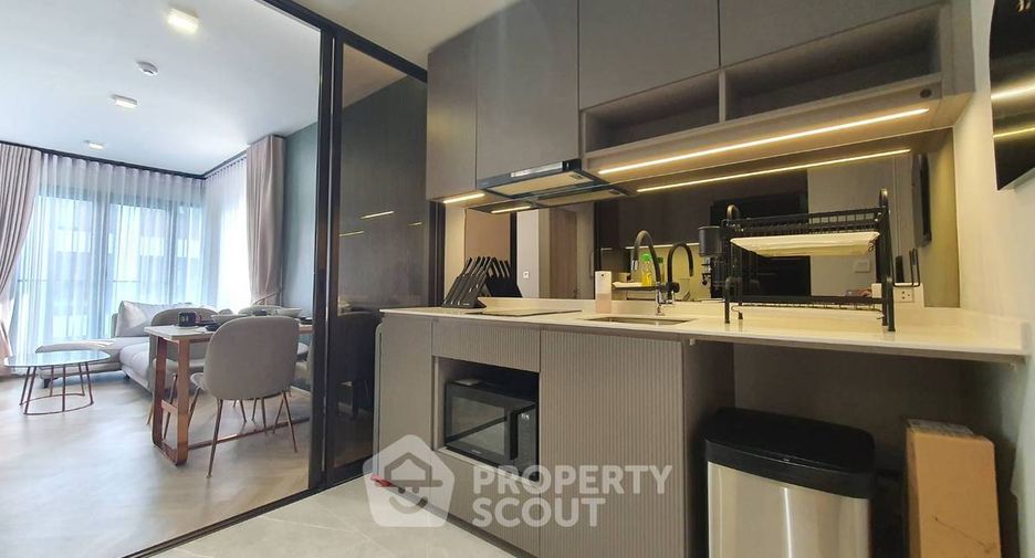 For rent 2 bedrooms condo in Watthana, Bangkok
