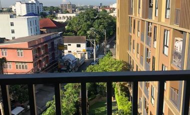 À louer 2 chambres condo à Phra Khanong, Bangkok