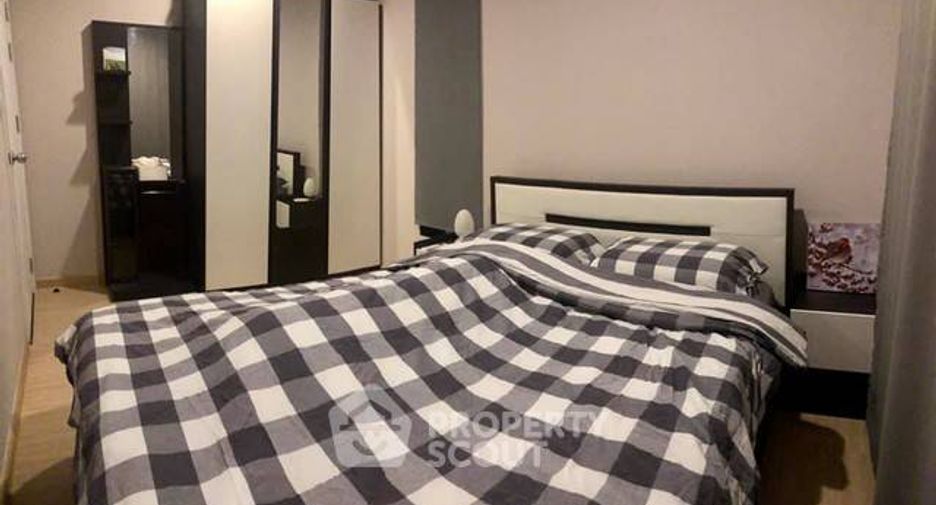 Аренда 2 спальни кондо в Пхра Кханонг, Бангкок