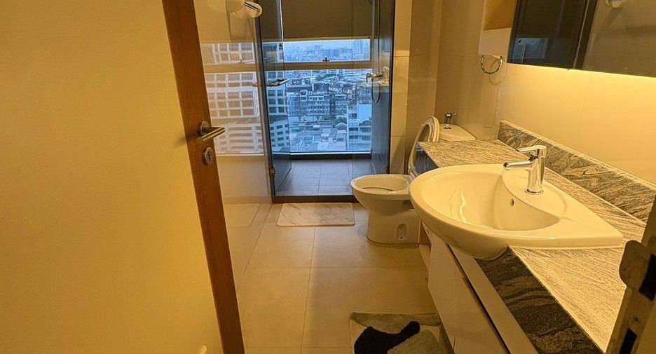 Condo en alquiler de 2 habitaciones en Bang Rak, Bangkok