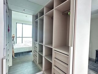 Wohnung zur Miete mit 2 Zimmer in Yan Nawa, Bangkok