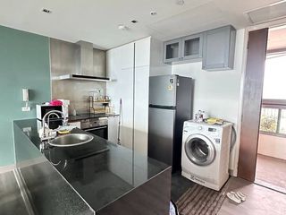 Wohnung zur Miete mit 2 Zimmer in Yan Nawa, Bangkok