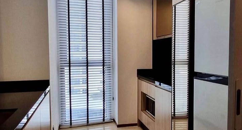 For rent 2 ベッドルーム condo in Pathum Wan, Bangkok