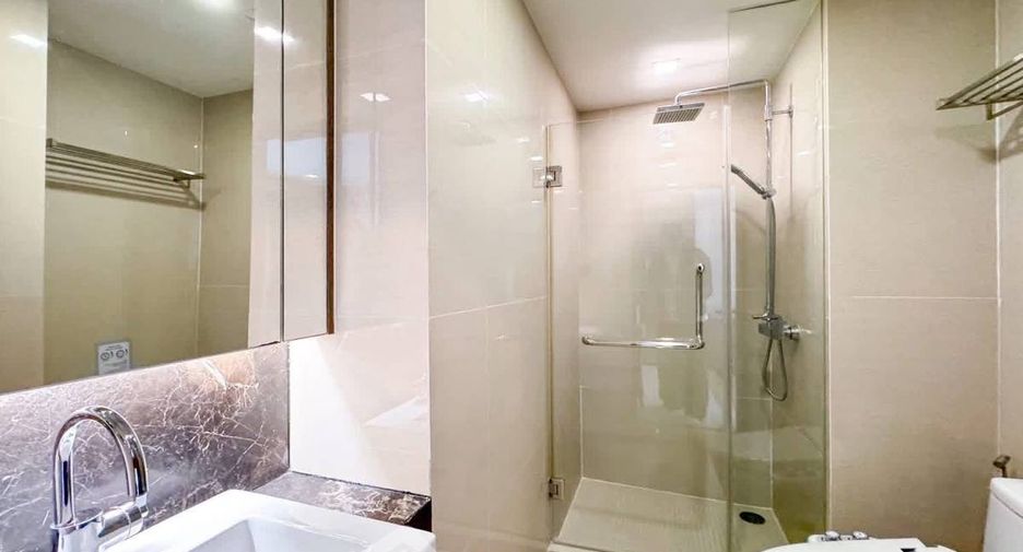 For rent 1 bed condo in Watthana, Bangkok