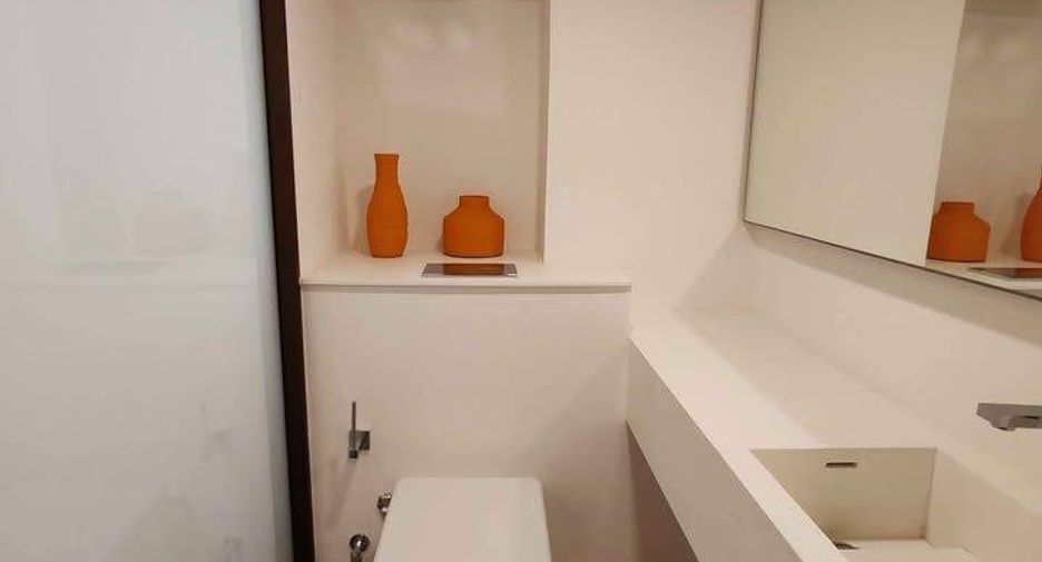 À louer 1 chambre condo à Huai Khwang, Bangkok