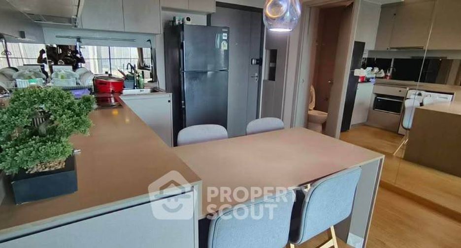 Wohnung zur Miete mit 2 Zimmer in Phra Khanong, Bangkok