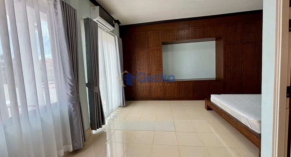 Haus zum Kauf mit 4 Zimmer in Bang Lamung, Chonburi