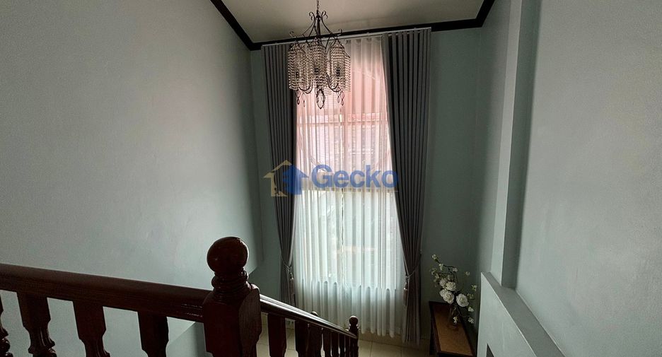 Haus zum Kauf mit 4 Zimmer in Bang Lamung, Chonburi