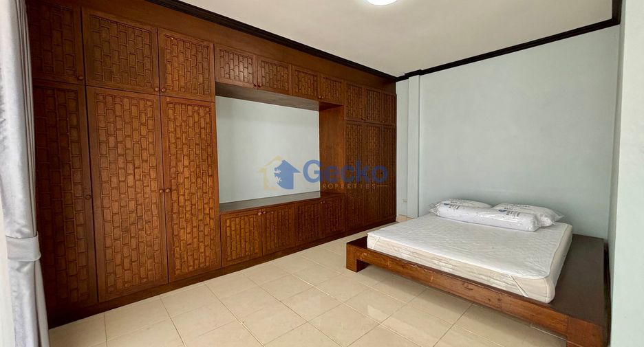 Haus zum Kauf mit 4 Zimmer in Bang Lamung, Chonburi