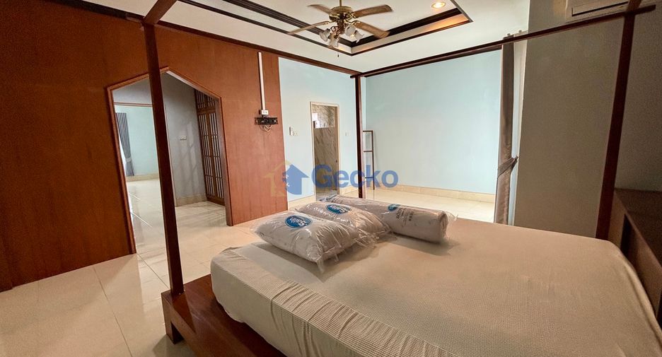 Haus zum Kauf mit 4 Zimmer in Bang Lamung, Chonburi