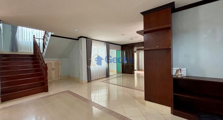 Haus zum Kauf mit 4 Zimmer in Bang Lamung, Chonburi