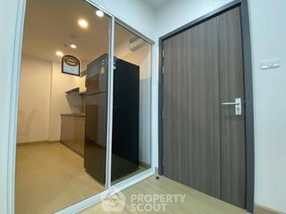 Condo en alquiler de 2 habitaciones en Bang Kapi, Bangkok