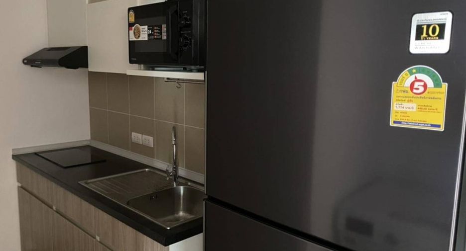 For rent 2 bedrooms condo in Bang Kapi, Bangkok