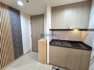 À louer et à vendre 1 chambre condo à Bang Lamung, Chonburi