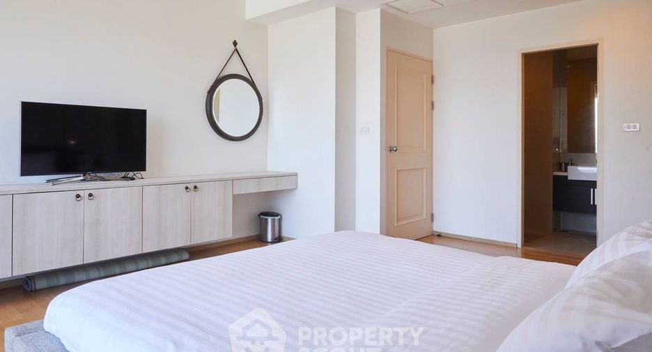For rent 1 bed condo in Phaya Thai, Bangkok