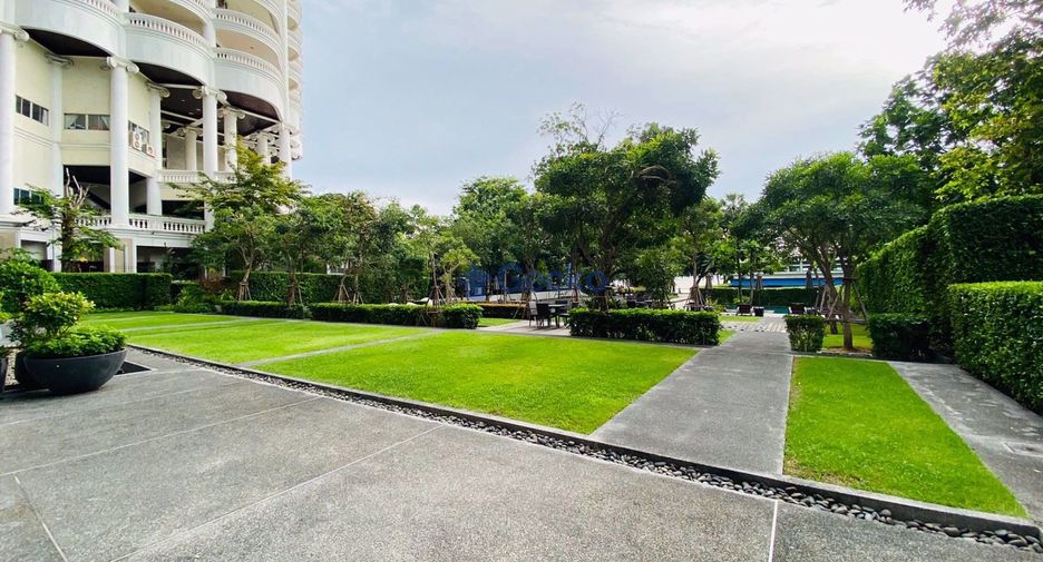 For rent and for sale 1 bed condo in Bang Lamung, Chonburi