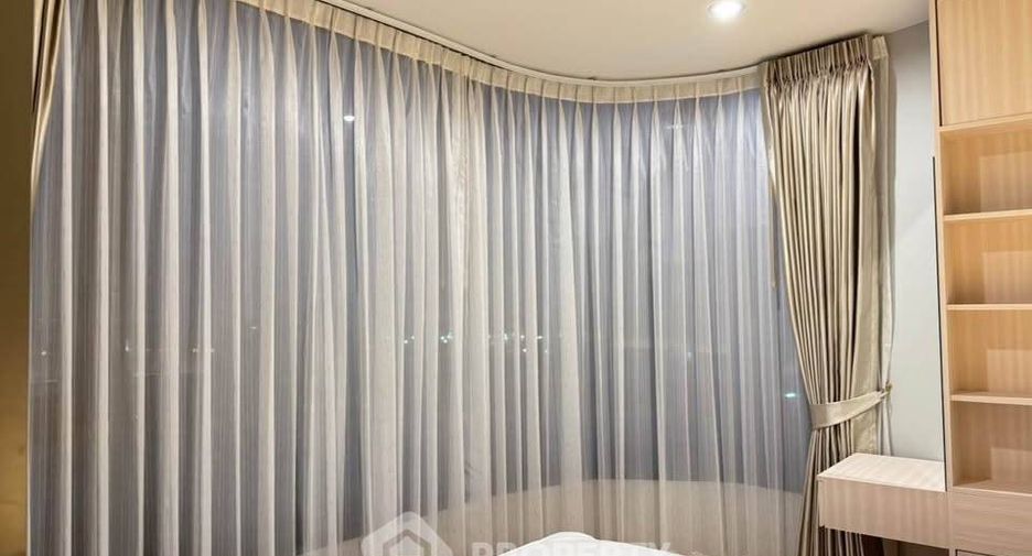 For rent 2 bedrooms condo in Bang Na, Bangkok