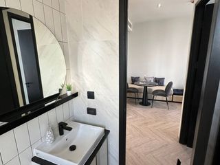 For rent 2 ベッドルーム condo in Khlong San, Bangkok