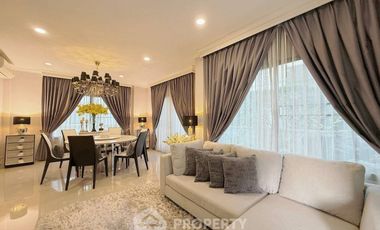 For rent 4 bedrooms house in Khlong Sam Wa, Bangkok