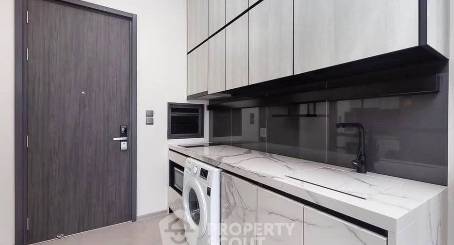 Wohnung zur Miete mit 2 Zimmer in Phra Khanong, Bangkok